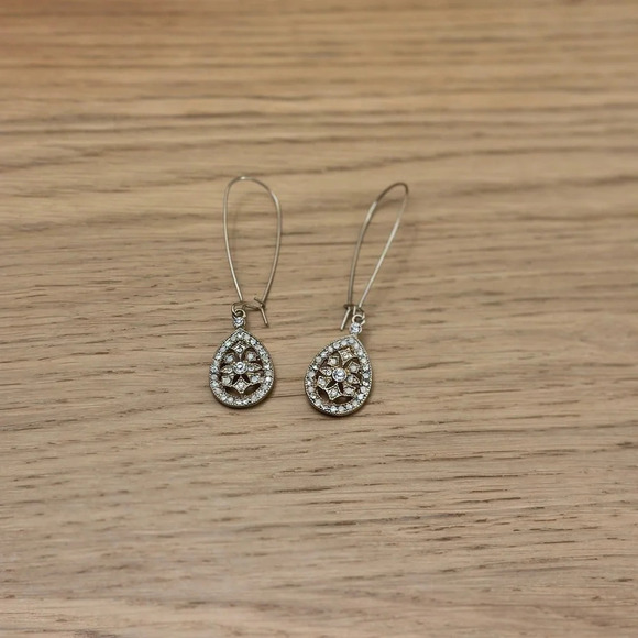 Pear Shaped Gold Drop Earrings​ - Picture 3 of 4